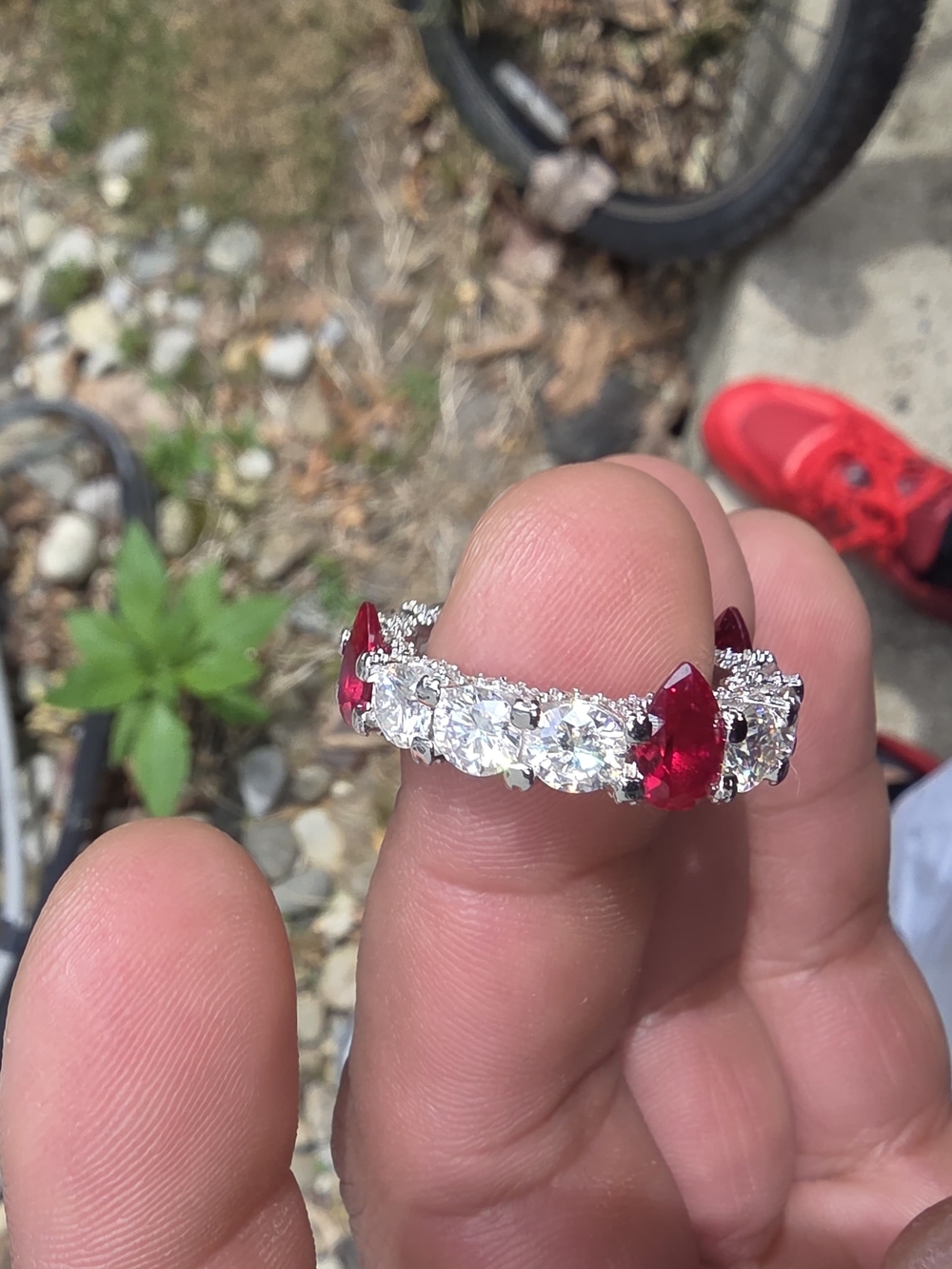 ❤️ Red Ruby Corrundum & Moissanite Eternity Band Ring ❤️ - Picture 8 of 10